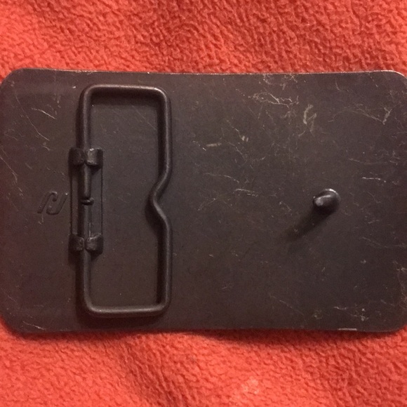 RED MAN LAND SOLID BRASS BELT BUCKLE - Picture 3 of 3